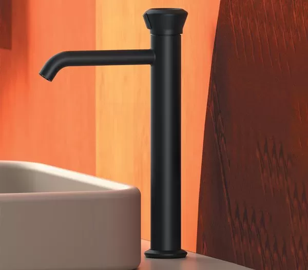 Смеситель для раковины высокий element bg золото брашированное remer