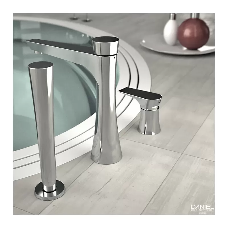Смеситель для ванны Daniel Diva DV691CR